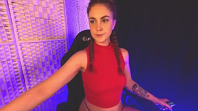 Snapshot of KayleyxEmily chatting on 03/02/25, 03:08 KayleyxEmily online show from 03/02/25, 03:08