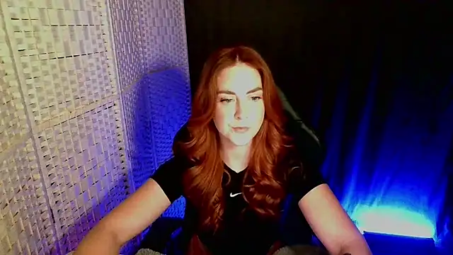 KayleyxEmily online show from 04/11/26, 08:01