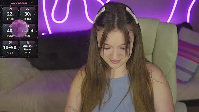 Snapshot of DonnaLustt chatting on 11/25/25, 09:15 DonnaLustt online show from 11/25/25, 09:15