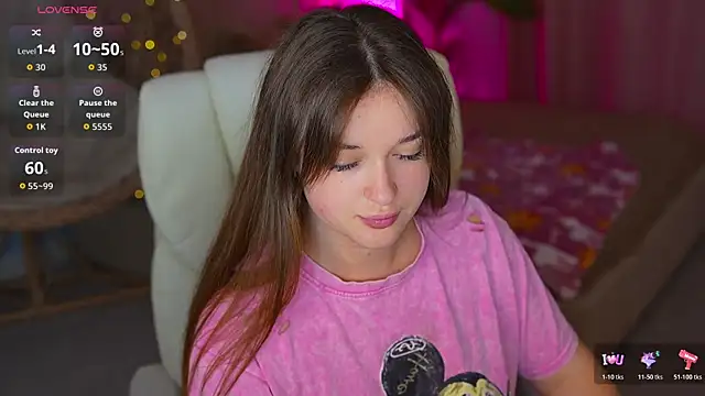 DonnaLustt online show from 04/12/26, 05:54