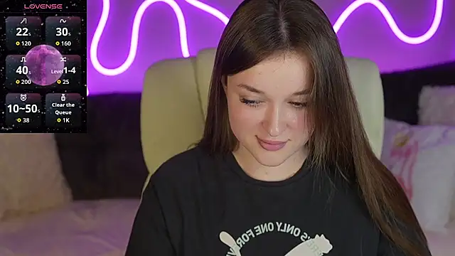 Snapshot of DonnaLustt chatting on 11/03/25, 08:34 DonnaLustt online show from 11/03/25, 08:34