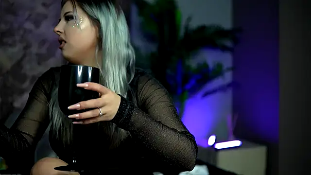 AudreySosa online show from 11/12/25, 11:52