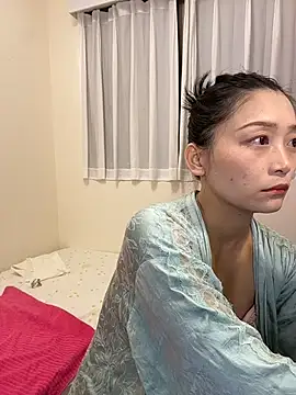 Snapshot of wt0314 chatting on 11/25/25, 01:22 wt0314 online show from 11/25/25, 01:22