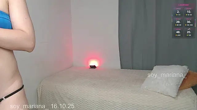 Snapshot of soy_mariana_ chatting on 10/18/25, 01:07 soy mariana online show from 10/18/25, 01:07