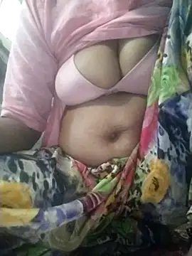 saloni19881 online show from 01/26/25, 04:51