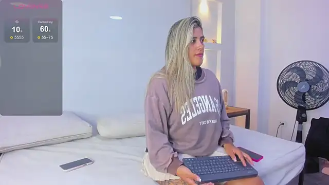 julietha taylor online show from 11/05/25, 04:54