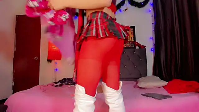 Gabyqueen70 online show from 11/30/25, 04:02