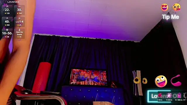 Snapshot of Gabyqueen70 chatting on 02/05/26, 03:46 Gabyqueen70 online show from 02/05/26, 03:46