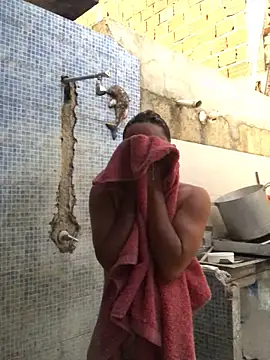 isacalejandroo online show from 02/14/25, 10:47