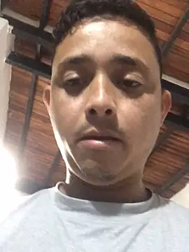 isacalejandroo online show from 09/23/25, 10:50