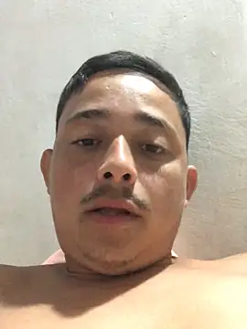 isacalejandroo online show from 02/26/25, 01:36