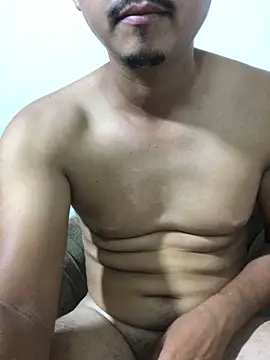 isacalejandroo online show from 02/25/26, 05:18