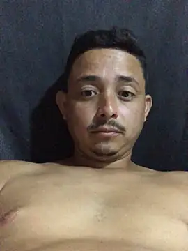 isacalejandroo online show from 02/12/26, 06:51