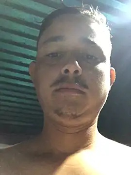 isacalejandroo online show from 09/21/25, 04:23