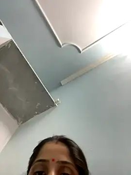 HotRiyacpl online show from 11/28/25, 03:45