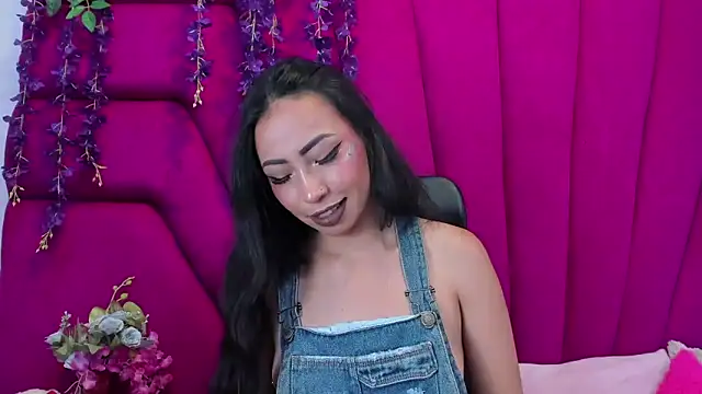 nathalia pink online show from 06/03/26, 03:29