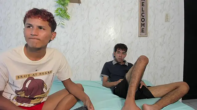 boys yourparty online show from 04/11/26, 01:02