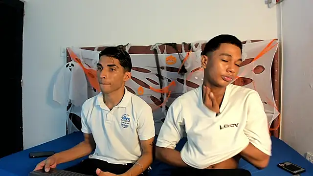 boys yourparty online show from 10/22/25, 01:10