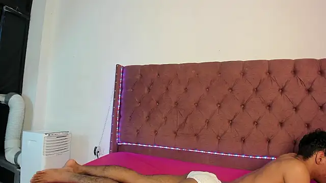 boys yourparty online show from 03/04/26, 01:02