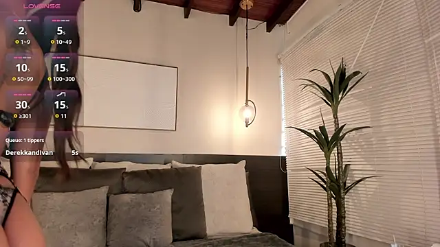 SophieBlake online show from 11/26/25, 07:58