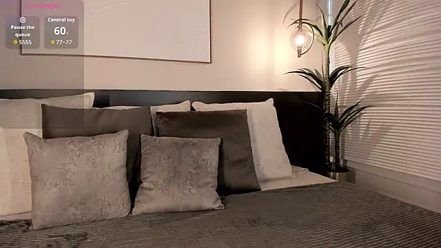 SophieBlake online show from 11/28/25, 08:09