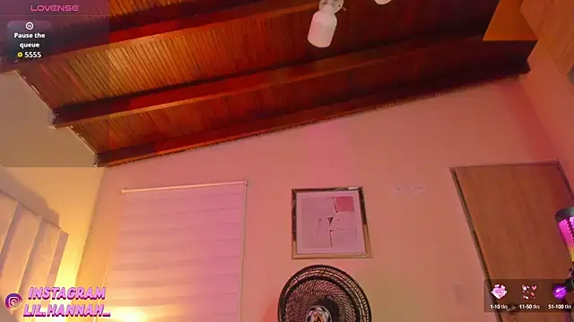 Snapshot of lil_hanna18 chatting on 09/26/25, 08:05 lil hanna18 online show from 09/26/25, 08:05