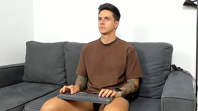 JeanBroc online show from 10/12/25, 08:21