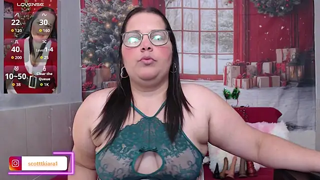 Snapshot of kiara_scottt chatting on 12/04/25, 09:08 kiara scottt online show from 12/04/25, 09:08