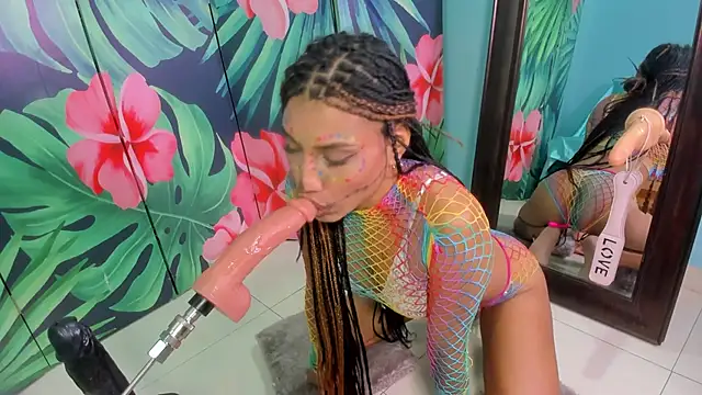 Mieldeluna online show from 10/17/25, 06:17