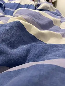 Lcrete online show from 11/17/25, 01:48