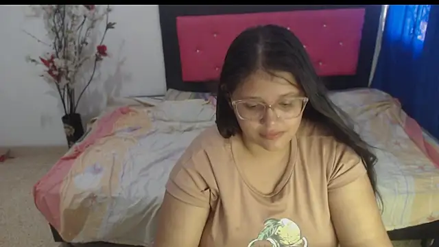 Snapshot of angel_barbie_1 chatting on 09/30/25, 03:07 angel barbie 1 online show from 09/30/25, 03:07