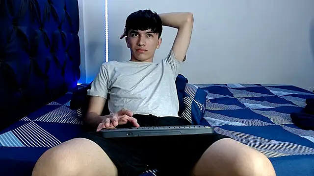 benji hoter online show from 03/22/25, 03:20