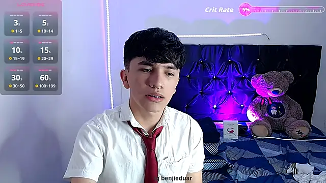 benji hoter online show from 10/28/25, 04:17