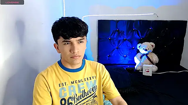 benji hoter online show from 10/16/25, 11:13