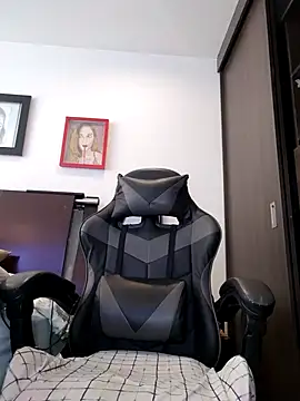 milena 23x online show from 04/04/26, 05:41