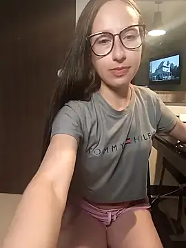 Snapshot of milena_23x chatting on 01/27/25, 11:43 milena 23x online show from 01/27/25, 11:43