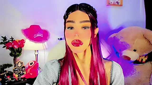 Snapshot of dollswit01 chatting on 02/16/25, 04:53 dollswit01 online show from 02/16/25, 04:53