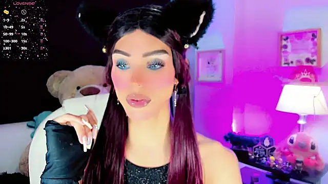 Snapshot of dollswit01 chatting on 02/08/25, 02:26 dollswit01 online show from 02/08/25, 02:26