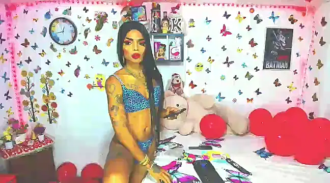 Snapshot of marianaoficial249701 chatting on 02/15/25, 09:39 marianaoficial249701 online show from 02/15/25, 09:39