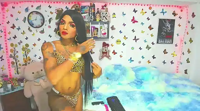 Snapshot of marianaoficial249701 chatting on 01/21/25, 12:25 marianaoficial249701 online show from 01/21/25, 12:25