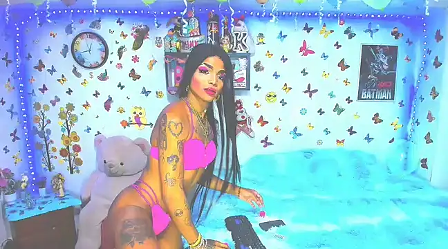 Snapshot of marianaoficial249701 chatting on 03/09/25, 02:54 marianaoficial249701 online show from 03/09/25, 02:54