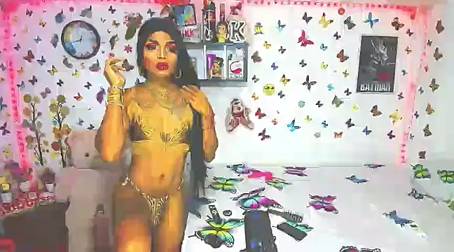 Snapshot of marianaoficial249701 chatting on 02/26/25, 01:54 marianaoficial249701 online show from 02/26/25, 01:54