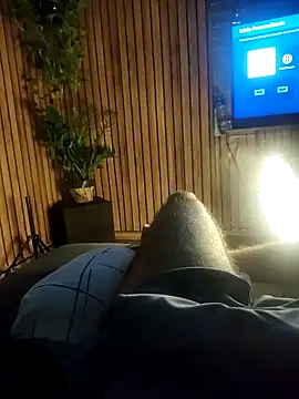 DAVID FERRAZ online show from 12/20/25, 06:11