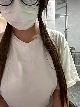 xixitutu1 online show from 02/10/25, 10:20