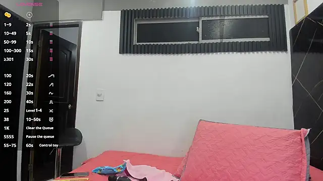 Yaya    11 online show from 10/22/25, 03:39