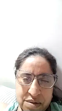 Yaya    11 online show from 10/29/25, 06:18