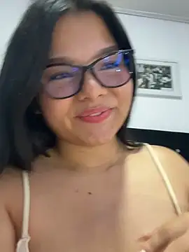 SophieHarris  online show from 03/31/26, 03:41