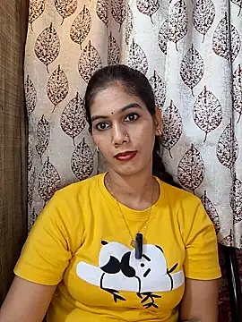 Snapshot of Garima_G chatting on 09/19/25, 04:11 Garima G online show from 09/19/25, 04:11