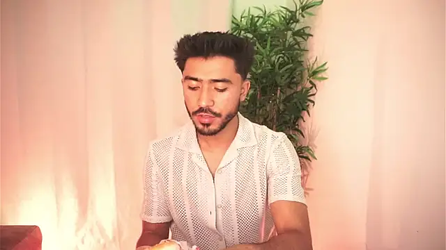 Snapshot of dam0n_fr0st chatting on 02/28/26, 01:16 dam0n fr0st online show from 02/28/26, 01:16