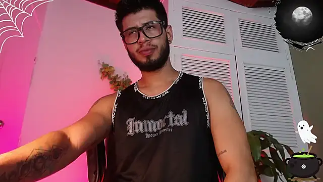 Colby brown03 online show from 10/18/25, 07:38